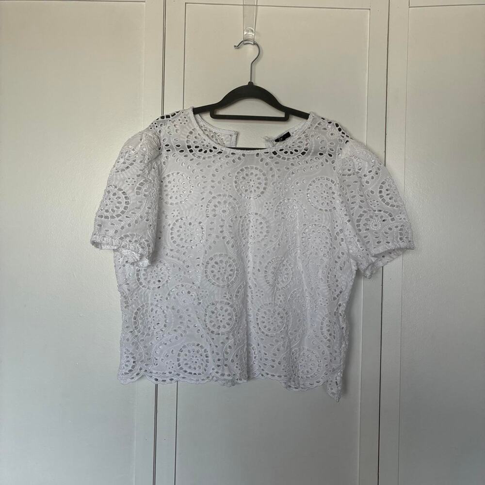 White express lace crop top